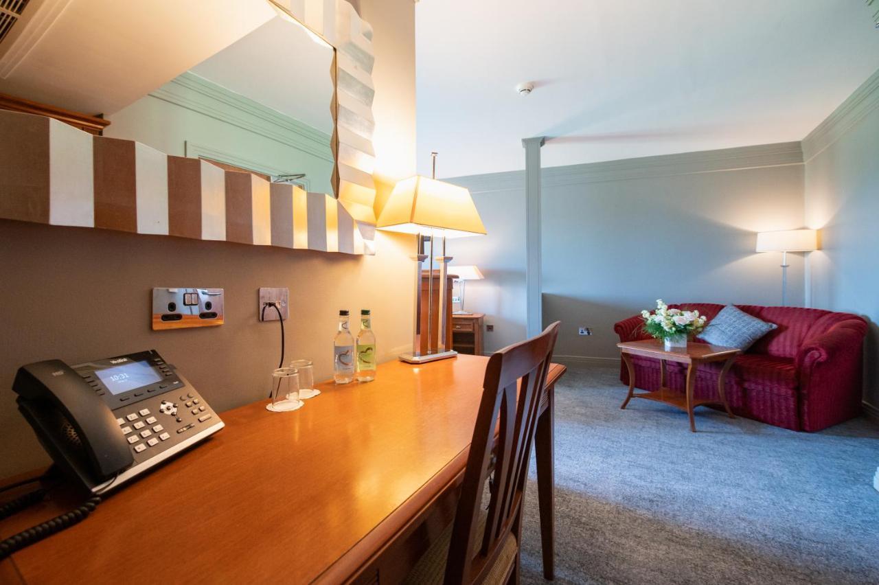 בלקווד Bryn Meadows Golf, Hotel & Spa מראה חיצוני תמונה