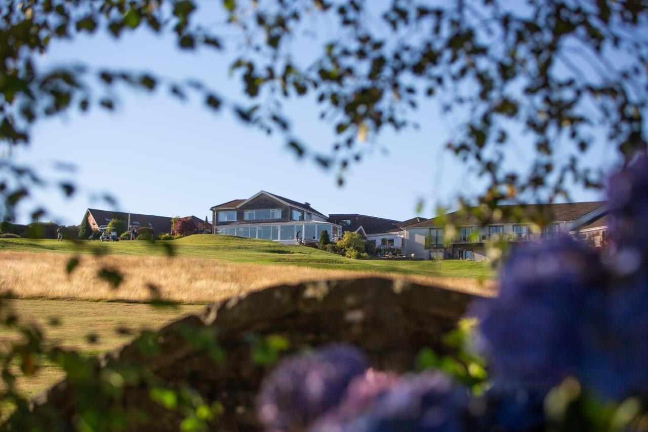 בלקווד Bryn Meadows Golf, Hotel & Spa מראה חיצוני תמונה